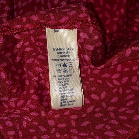 FOREVER21 Ruffle Blouse - Picture 6 of 7